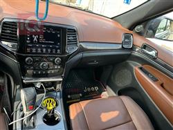 جیپ L گراند شیرۆکی